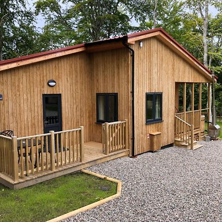 Belladrum Breckland Lodge 2 With Hot Tub מראה חיצוני תמונה