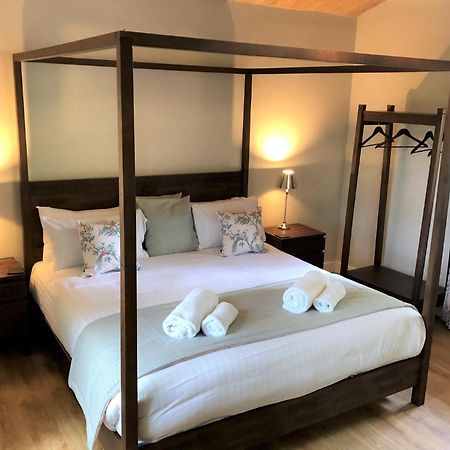 Belladrum Breckland Lodge 2 With Hot Tub מראה חיצוני תמונה