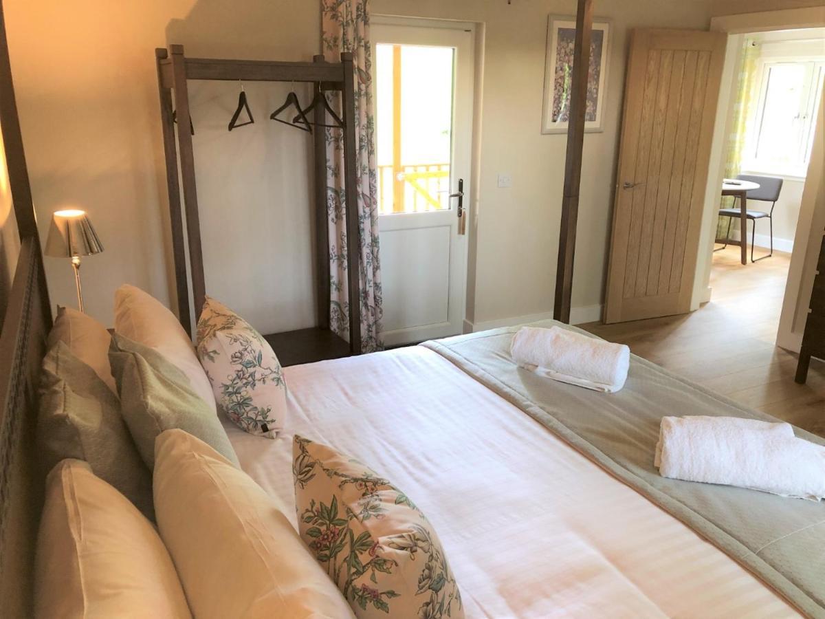 Belladrum Breckland Lodge 2 With Hot Tub מראה חיצוני תמונה
