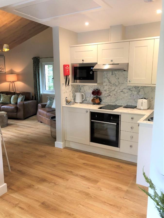 Belladrum Breckland Lodge 2 With Hot Tub מראה חיצוני תמונה