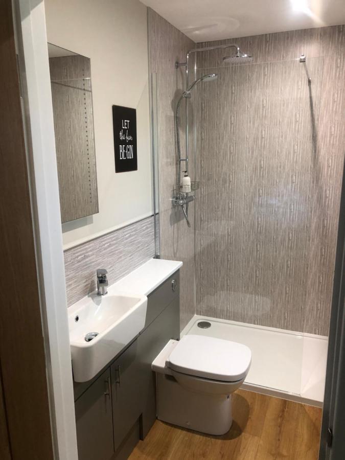 Belladrum Breckland Lodge 2 With Hot Tub מראה חיצוני תמונה